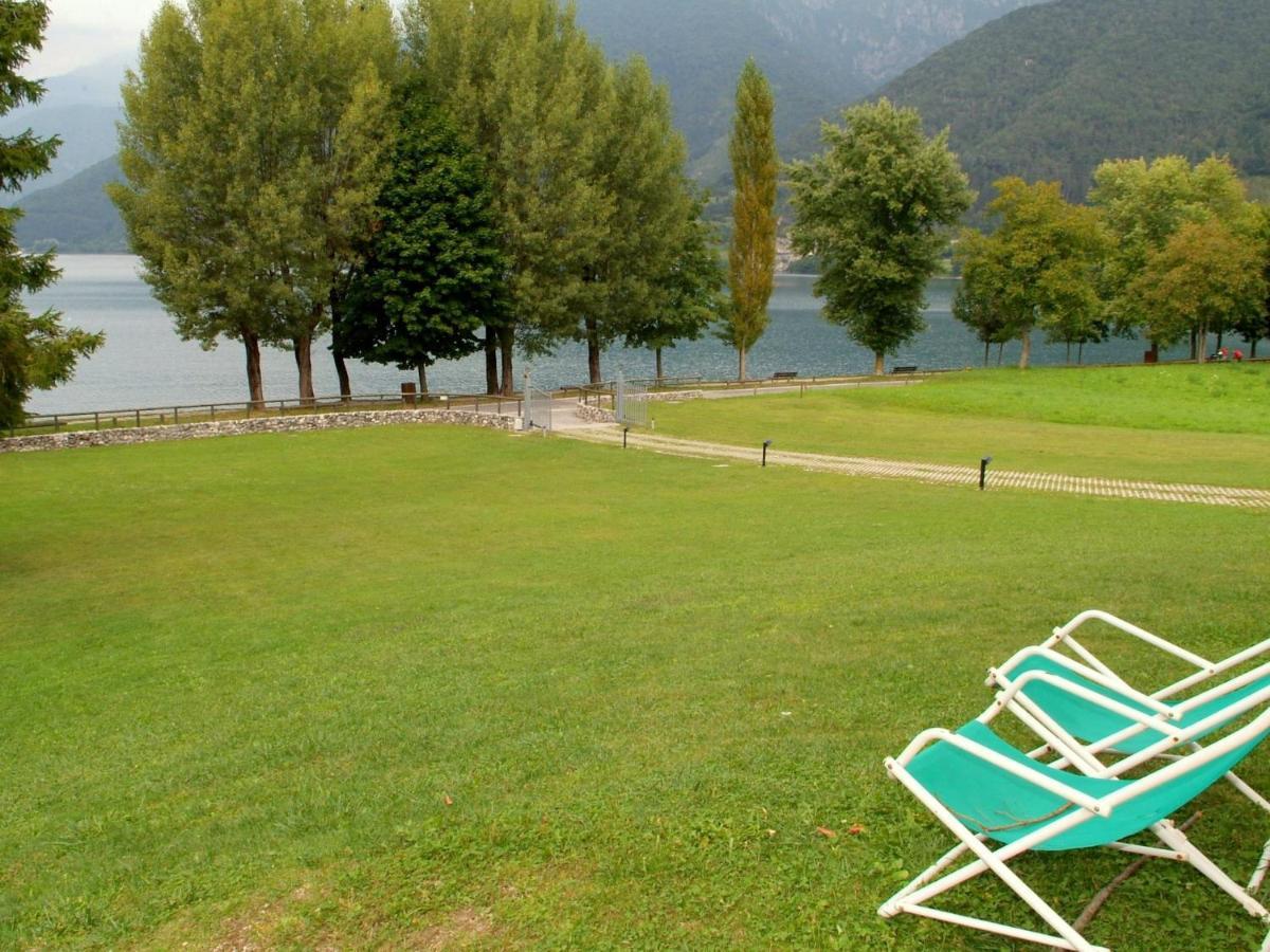 Belvilla By Oyo Villa Etti Bilo - Fronte Lago مولينا دي لادرو المظهر الخارجي الصورة